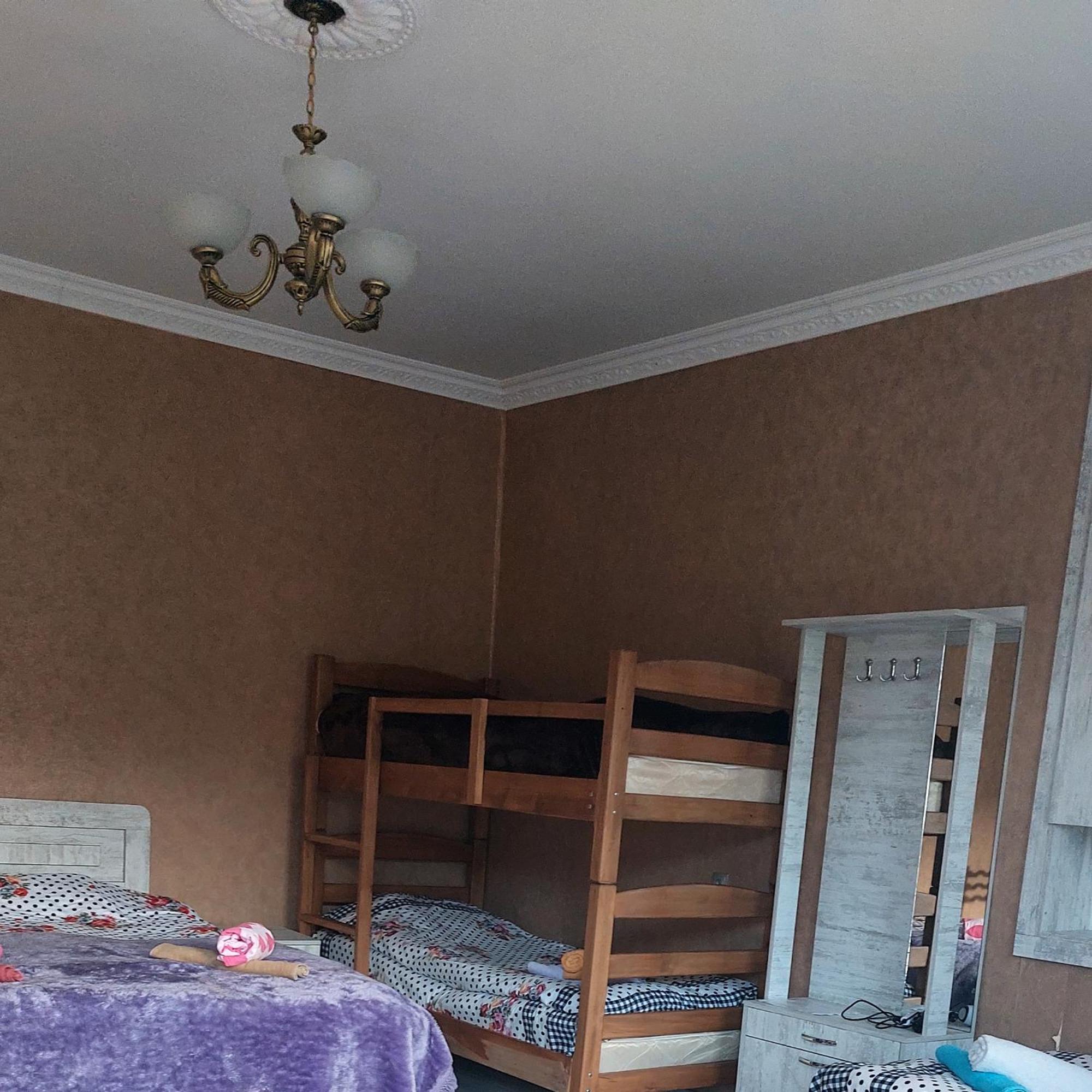 The White House Hotel Kazbegi Quarto foto